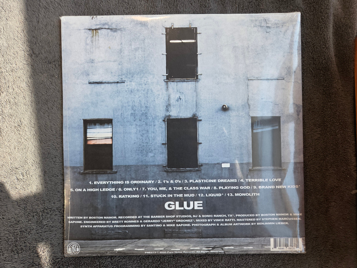 BOSTON MANOR GLUE NEW COLOR