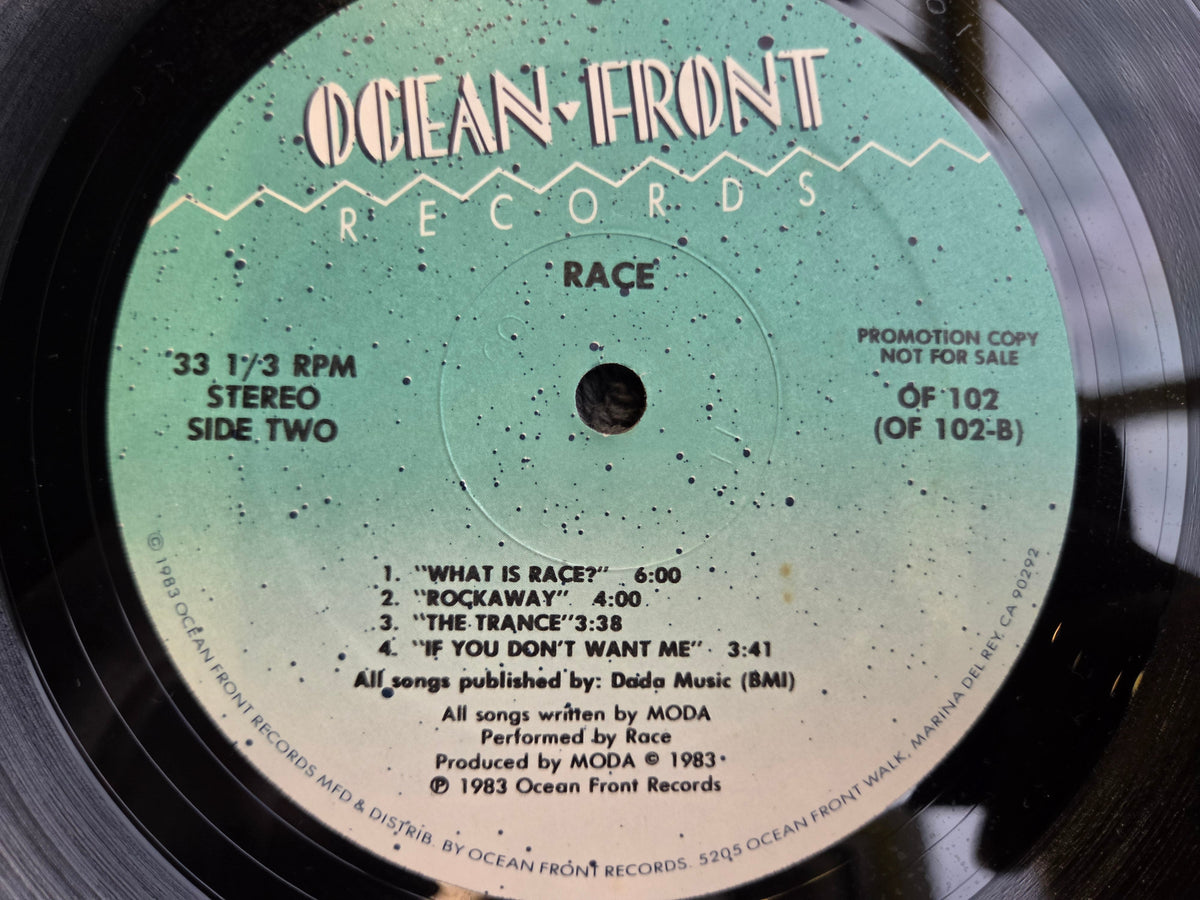 RACE S/T OCEAN FRONT