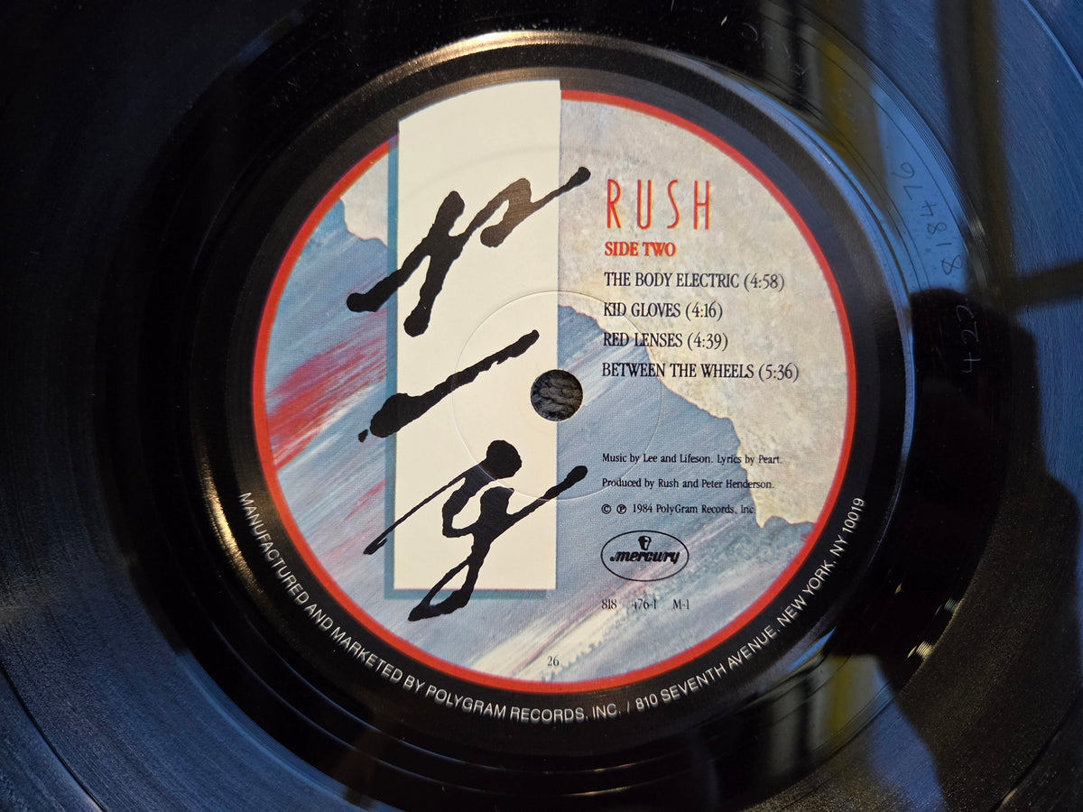 RUSH GRACE UNDER PRESSURE