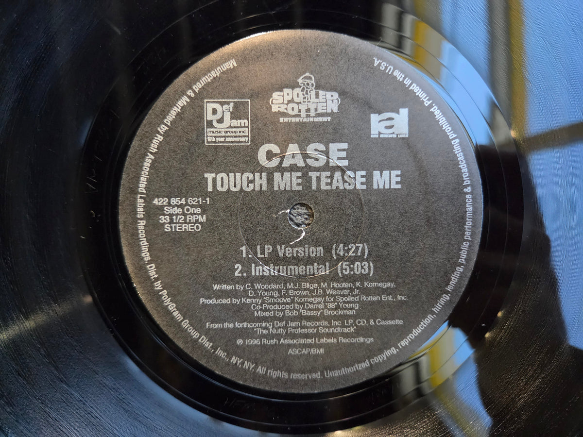 CASE TOUCH ME TEASE ME 12"