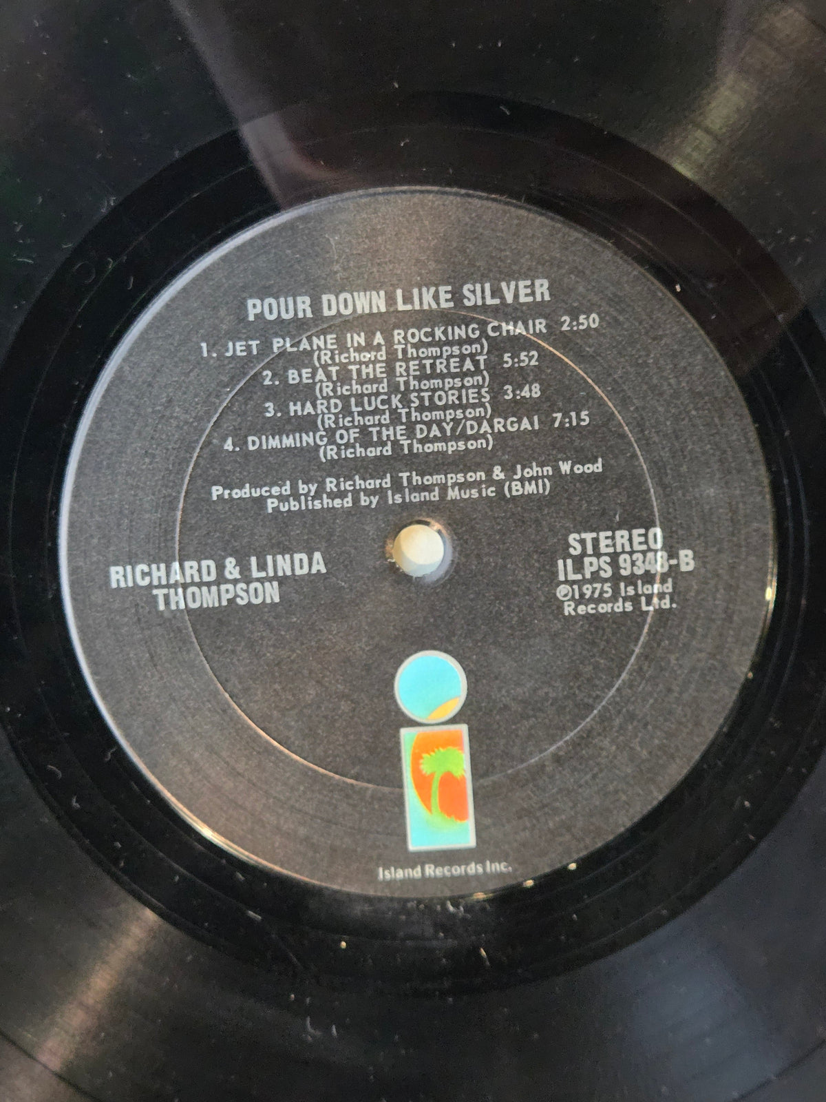 RICHARD THOMPSON POUR DOWN LIKE SILVER