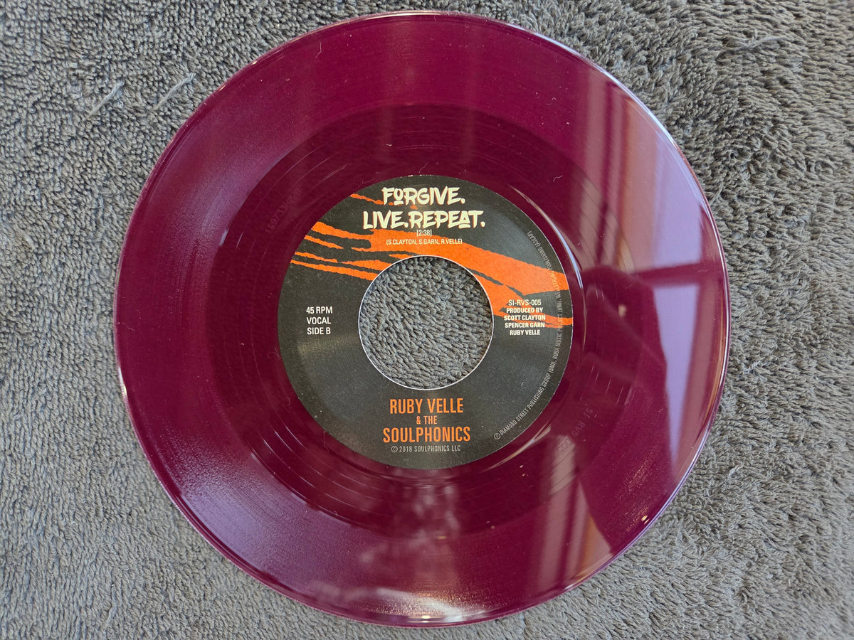 RUBY VELLE & THE SOULPHONICS BROKEN WOMAN PS MAGENTA 7"