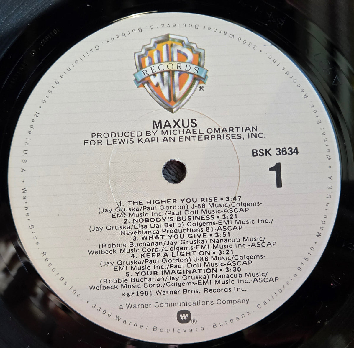 MAXUS S/T