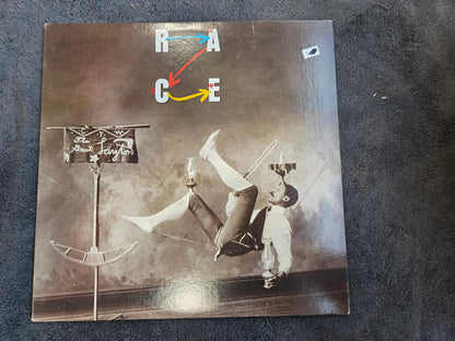 RACE S/T OCEAN FRONT