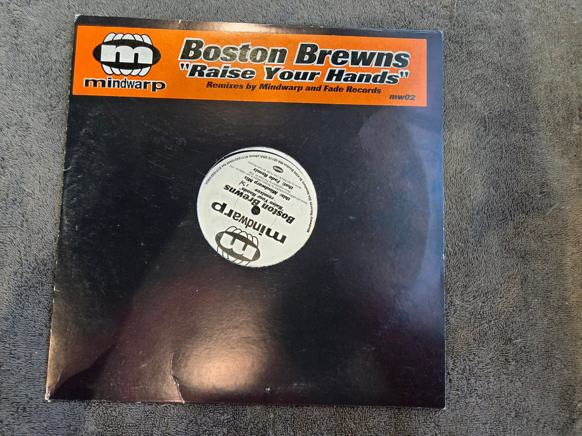 BOSTON BREWNS RAISE YOUR HANDS 12"