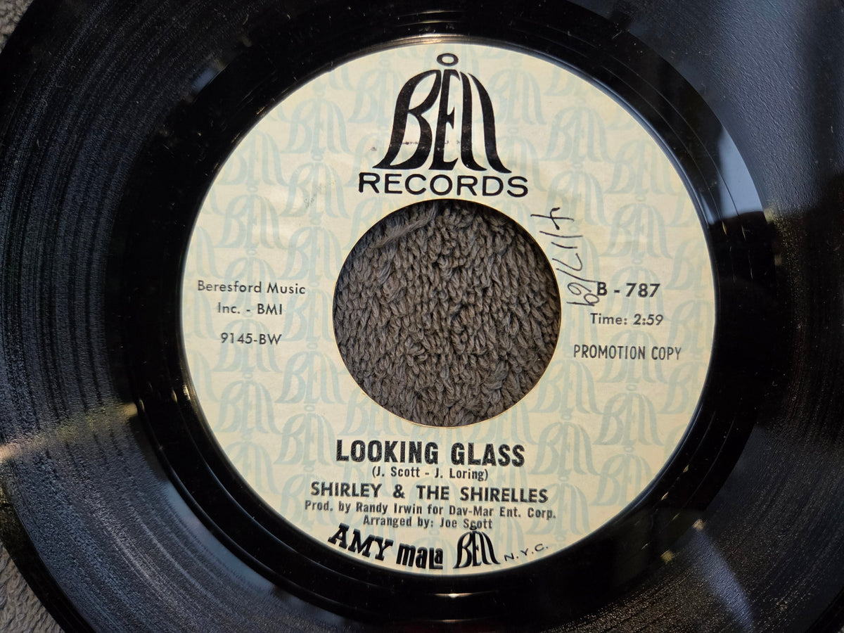 SHIRLEY & THE SHIRELLES PLAYTHINGS PROMO 7"