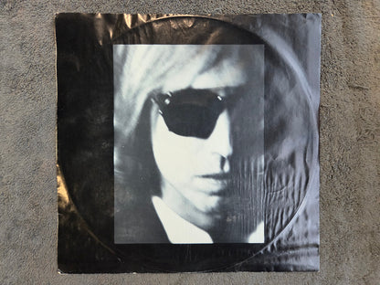 TOM PETTY INTO THE GREAT WIDE OPEN