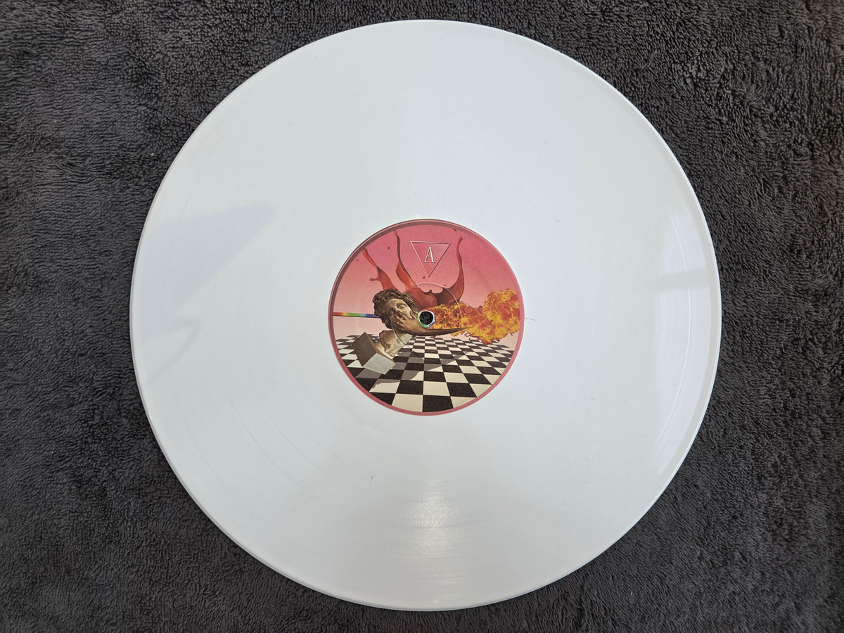 MACINTOSH PLUS FLORAL SHOPPE WHITE