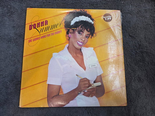 DONNA SUMMER SHE WORKS HARD FOR THE MONEY