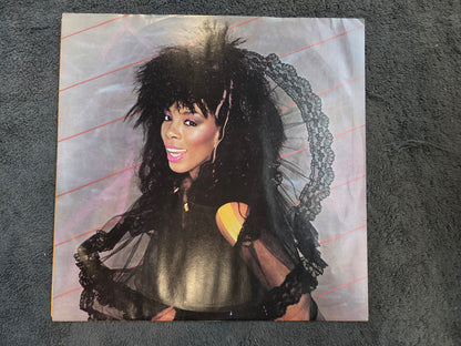 DONNA SUMMER SHE WORKS HARD FOR THE MONEY