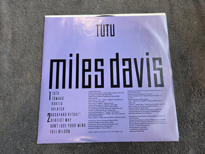 MILES DAVIS TUTU