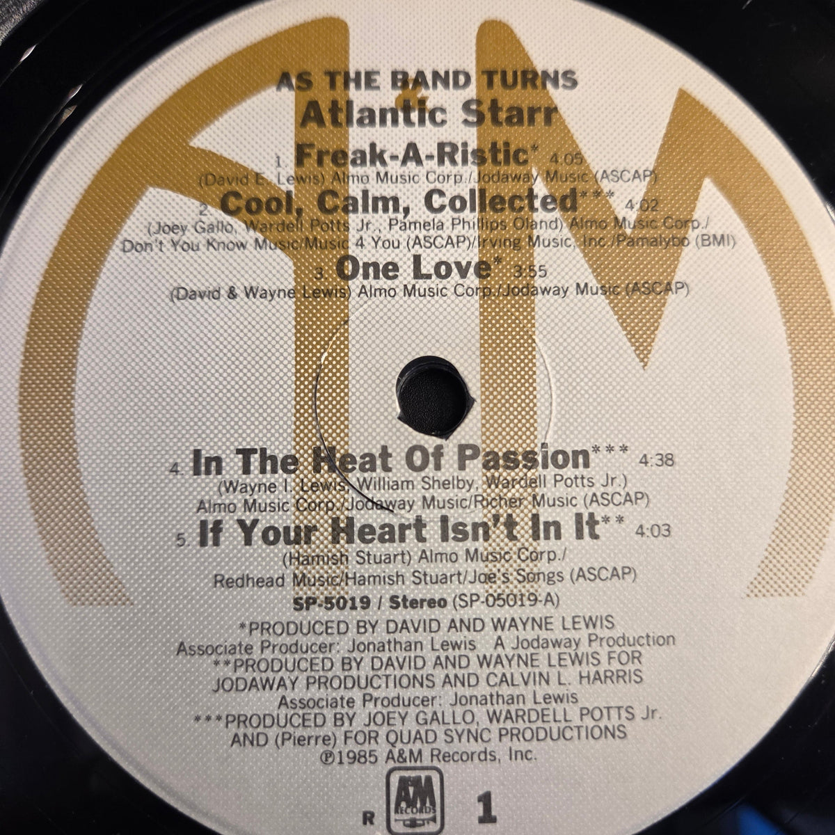 ATLANTIC STARR AS THE BAND TURNS