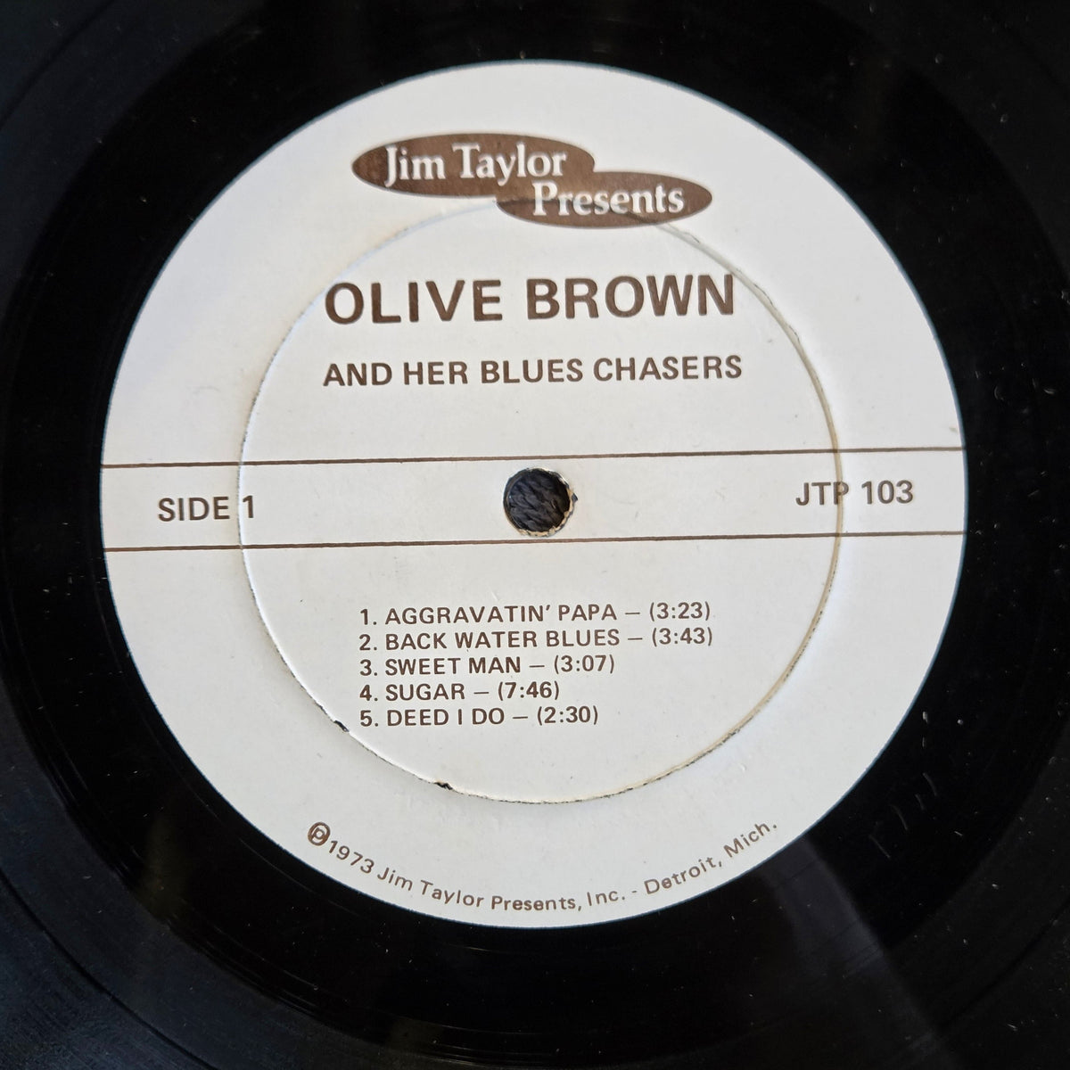 OLIVE BROWN AND HER BLUES CHASERS
