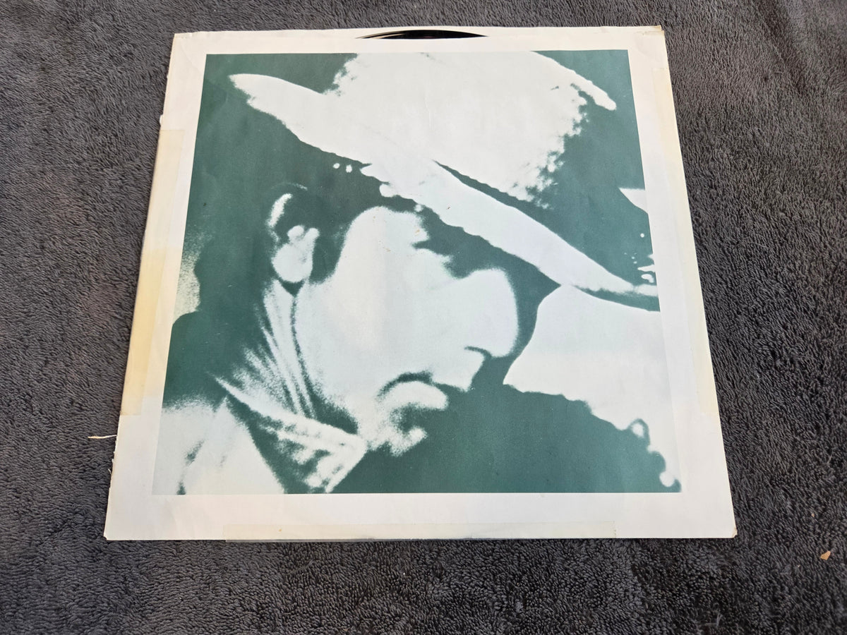 JJ CALE GRASSHOPPER