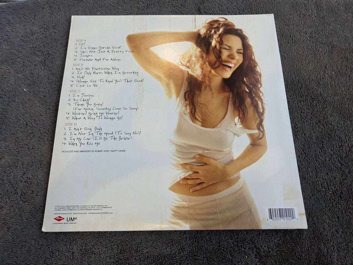 SHANIA TWAIN UP RED