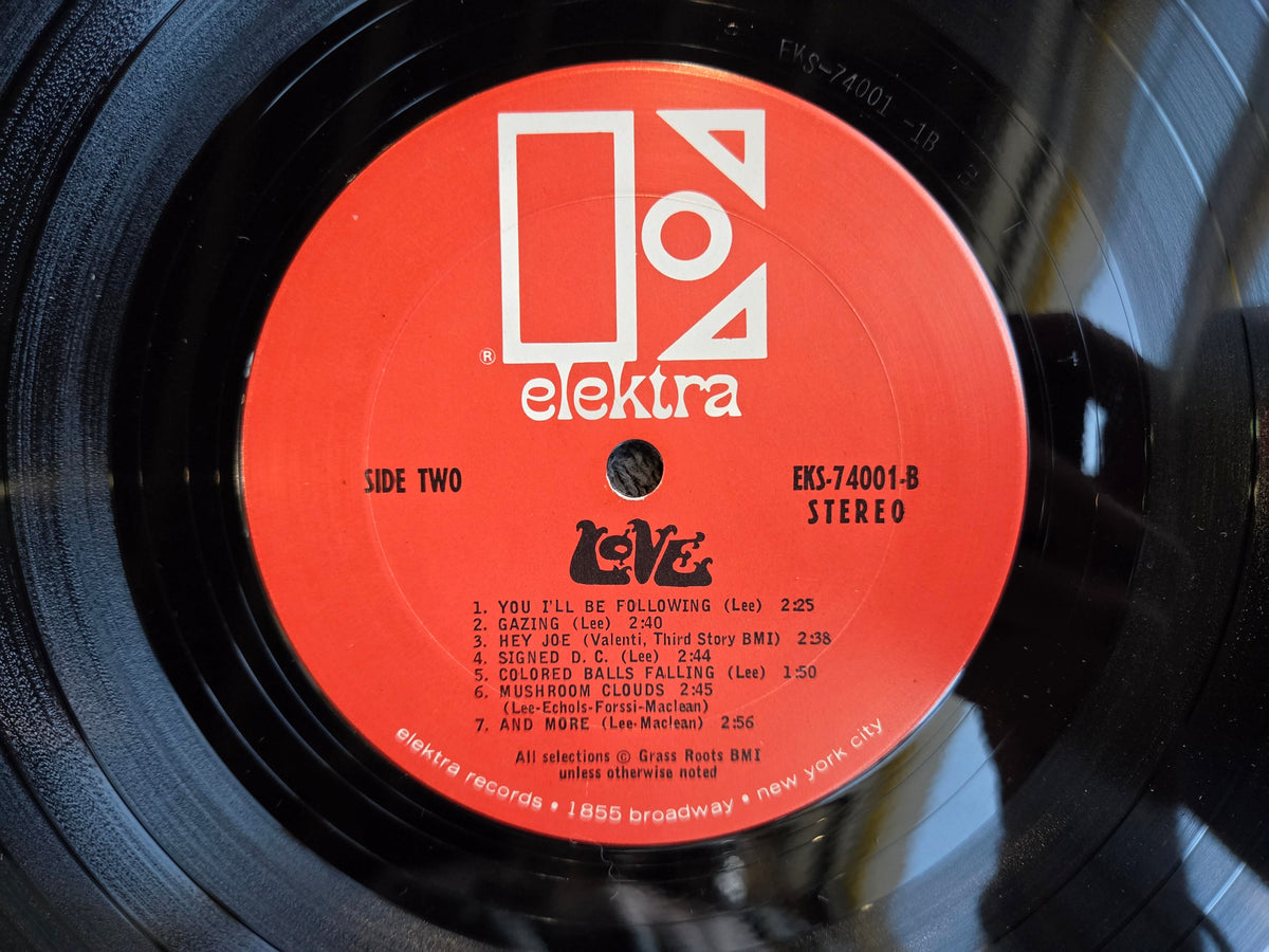 LOVE S/T ELEKTRA BIG E