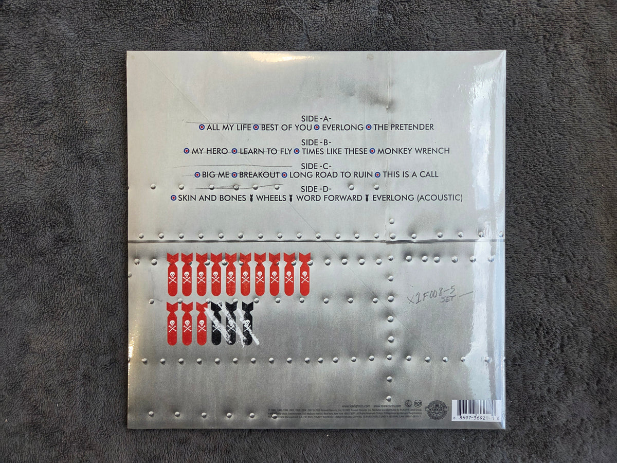 FOO FIGHTERS GREATEST HITS NEW
