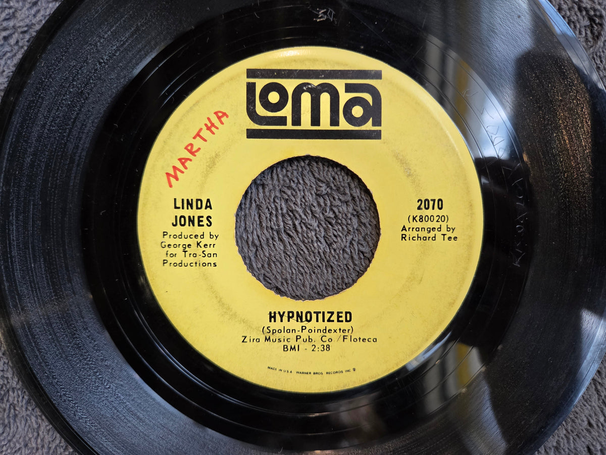 LINDA JONES HYPNOTIZED 7"