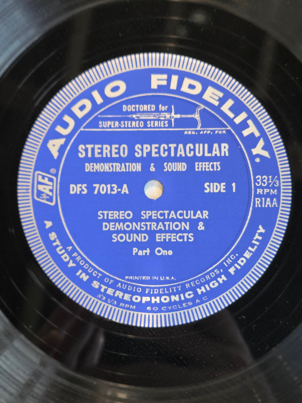 SPECTACULAR DEMONSTRATION & SOUND EFFECTS