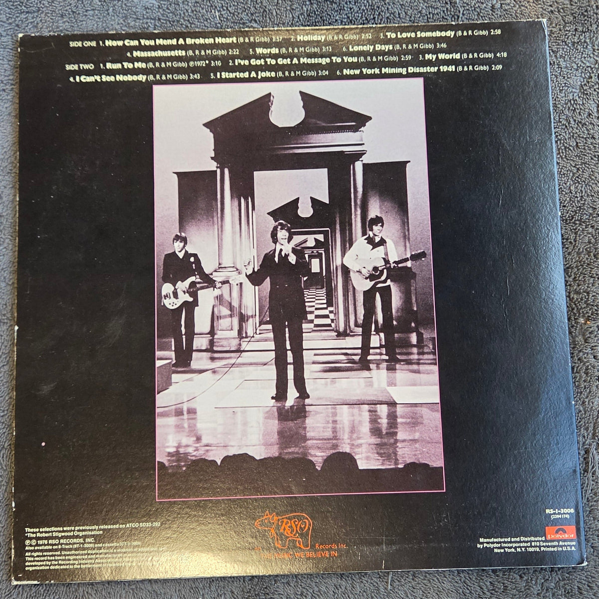 BEE GEES GOLD VOLUME ONE