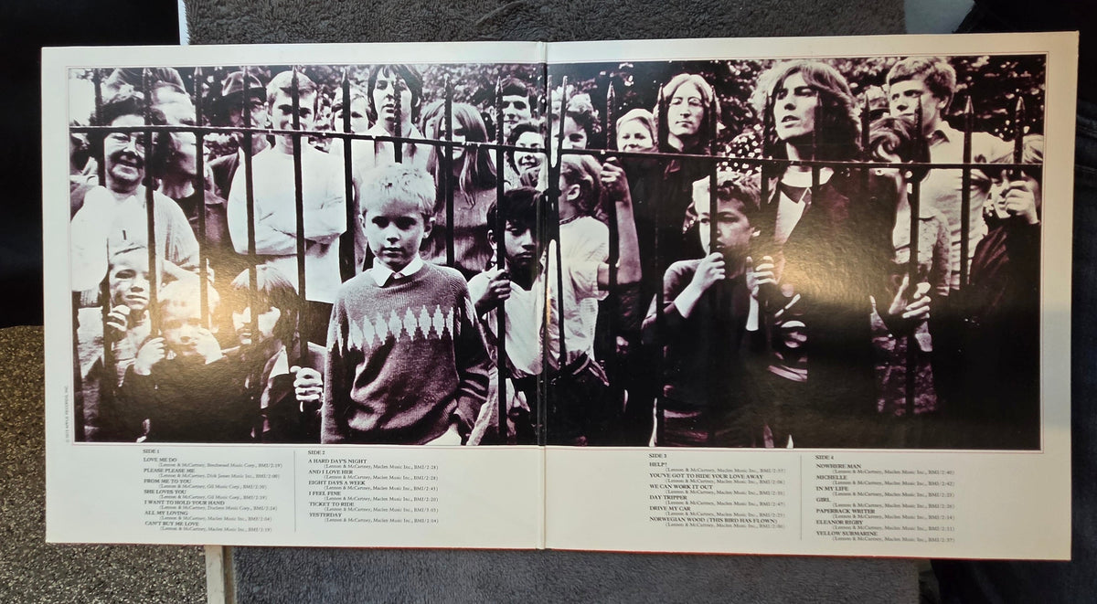 BEATLES 1962-1966 RED CAPITOL
