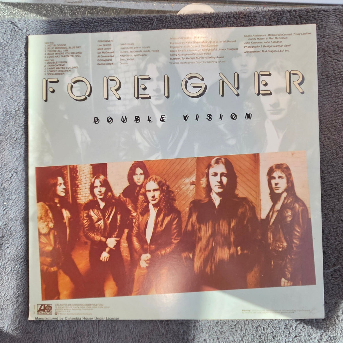 FOREIGNER DOUBLE VISION