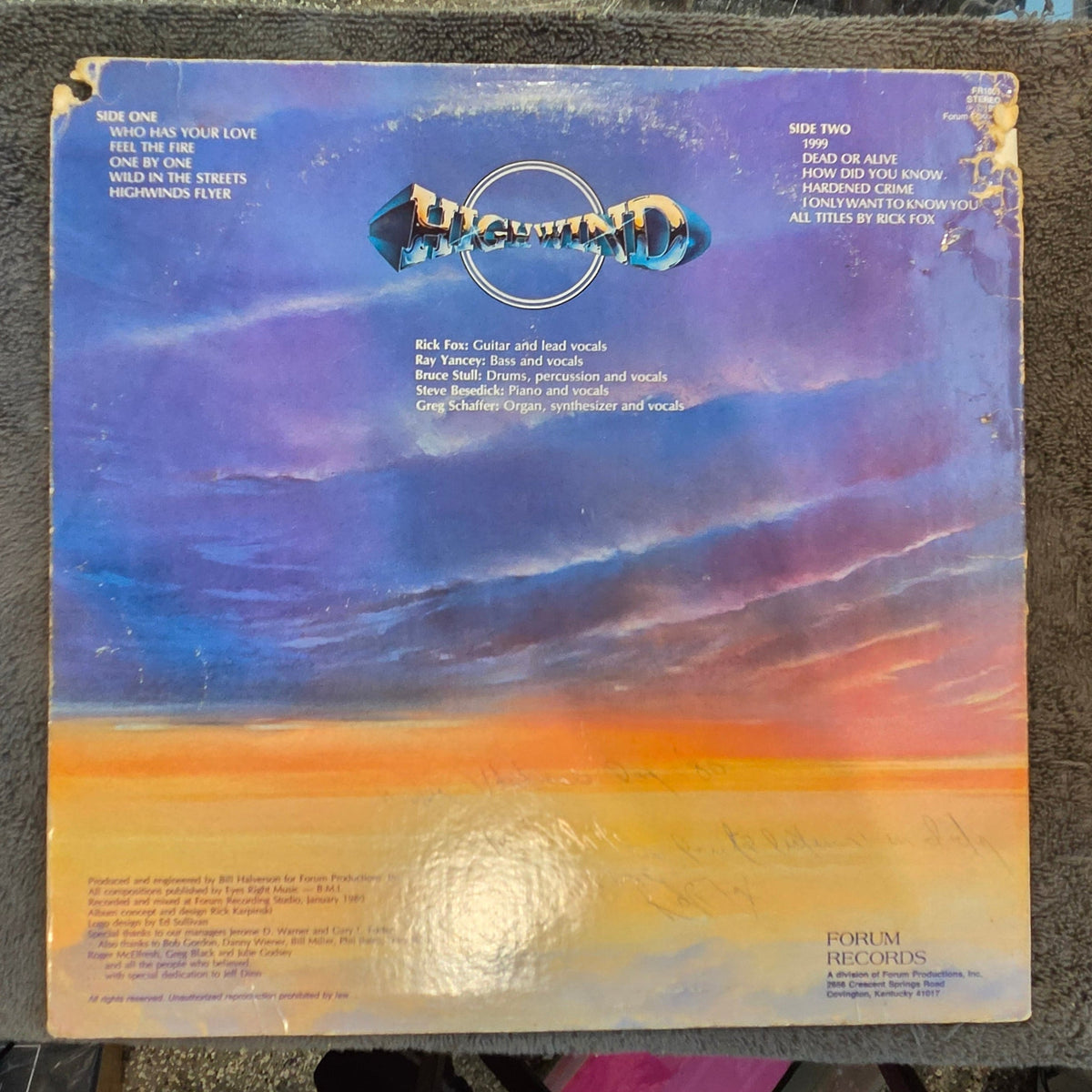 HIGHWIND S/T