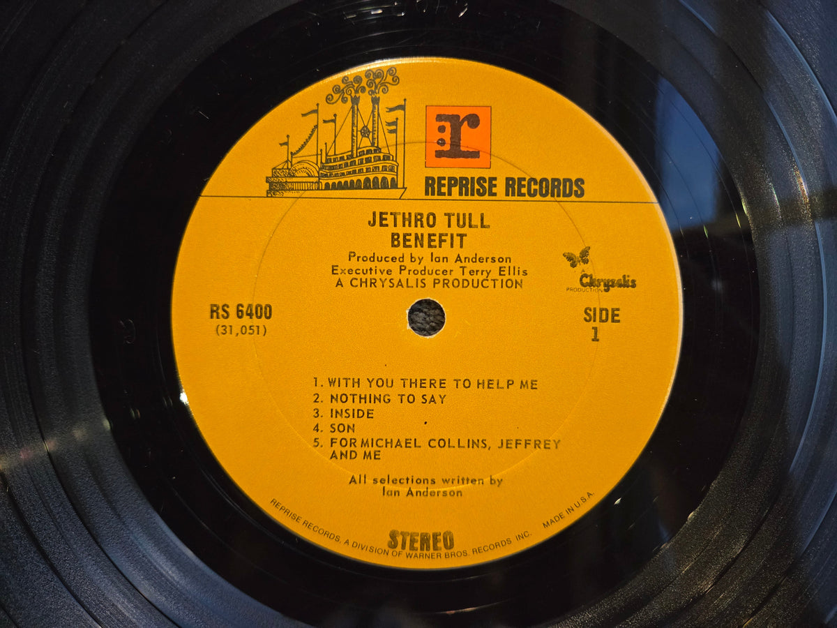 JETHRO TULL BENEFIT