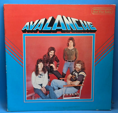 AVALANCHE S/T