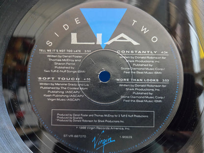 LIA S/T