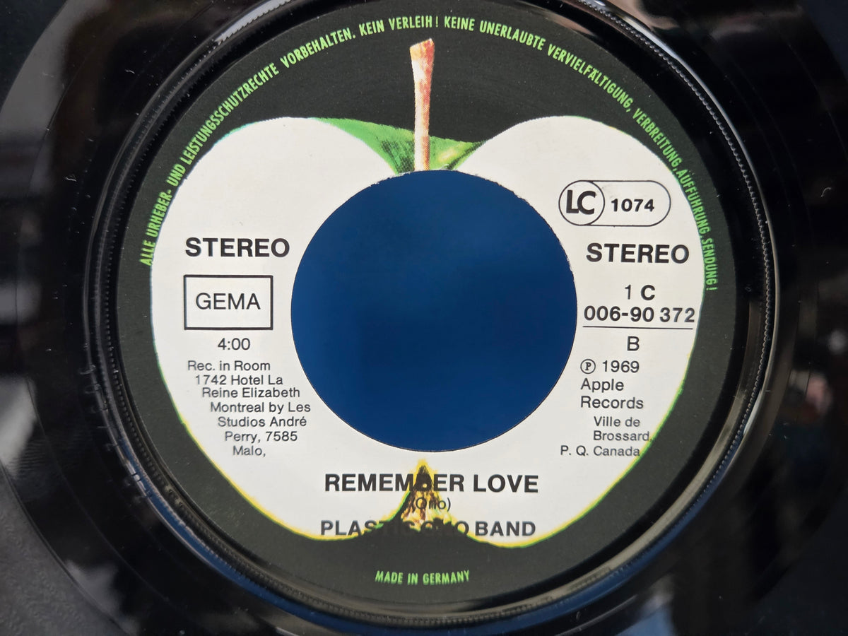 JOHN LENNON PLASTIC ONO BAND GIVE PEACE A CHANCE GER IMP PS 7"