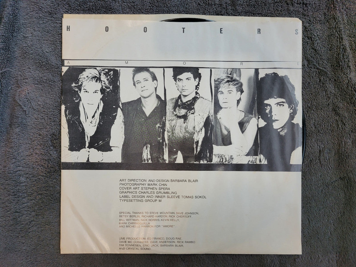 HOOTERS AMORE AUTOGRAPHED