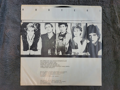 HOOTERS AMORE AUTOGRAPHED