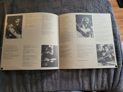 HAPPY & ARTIE TRAUM DOUBLE BACK CAPITOL W/ BOOKLET