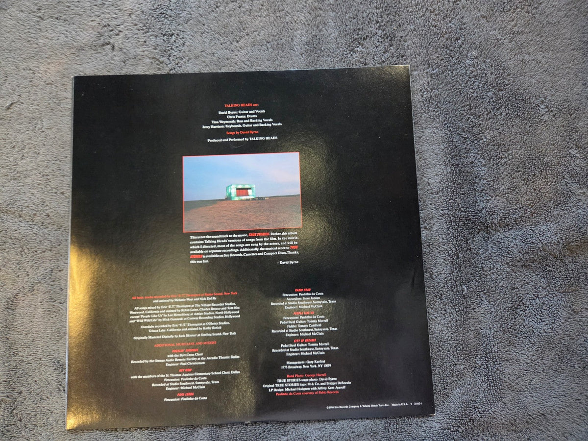 TALKING HEADS TRUE STORIES