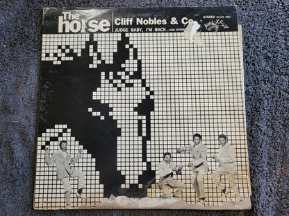 CLIFF NOBLES THE HORSE