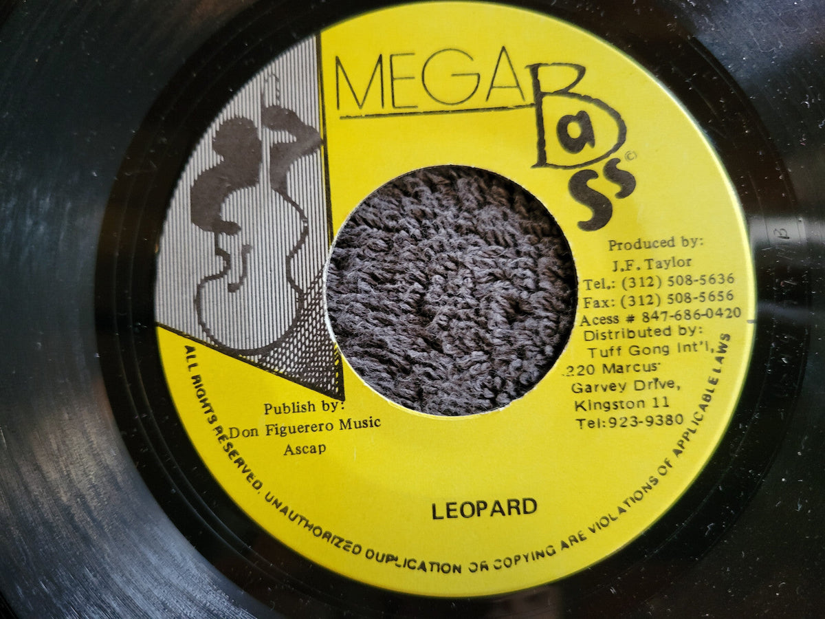 FRANKIE WILMOTT LIFT THE STRAIN MEGA BASS JAMAICA IMPORT