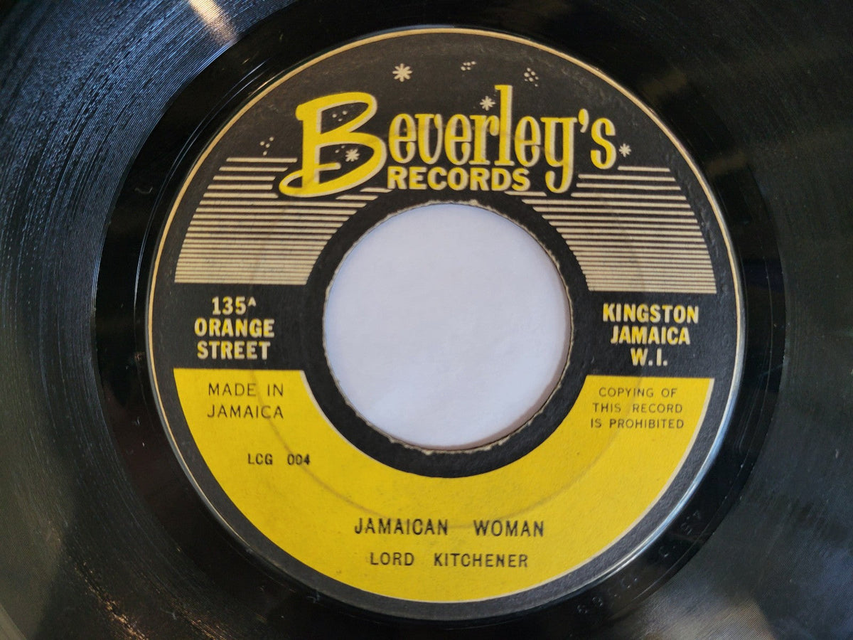 LORD KITCHENER LOVE IN THE CEMETERY JAMAICA WOMAN BEVERLYS RECORDS LCG 004