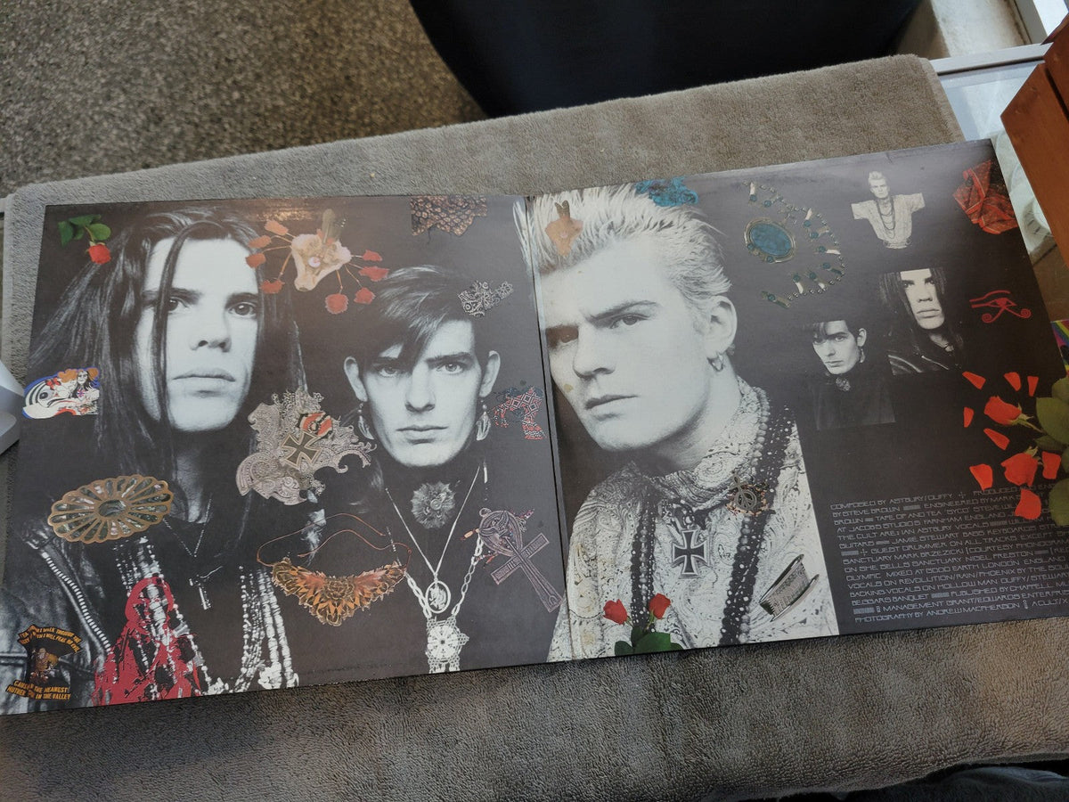 CULT LOVE UK IMPORT GATEFOLD W/ INNER SLEEVE