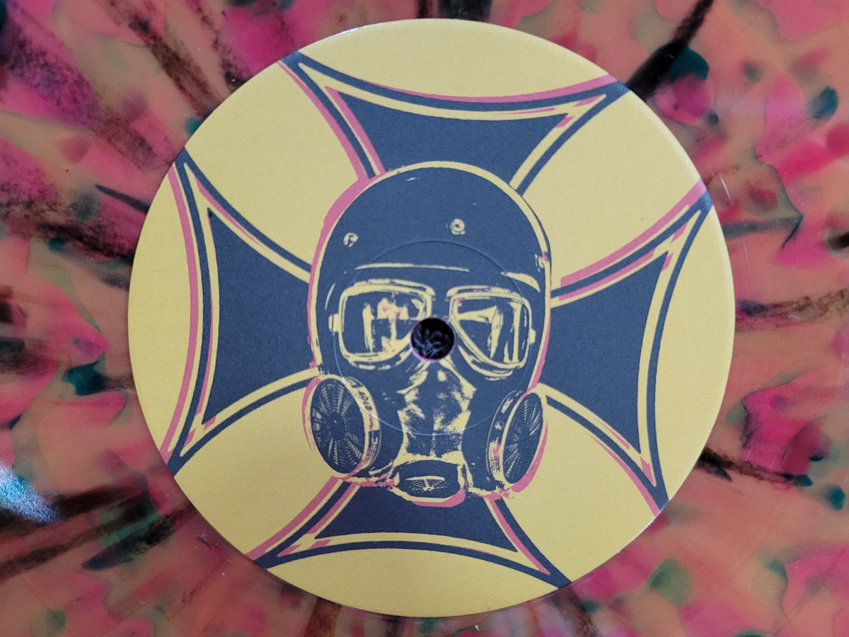 MAUS HAMMERED IMPORT RED SPLATTER