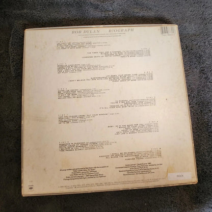 BOB DYLAN BIOGRAPH BOX SET W/ BOOKLET