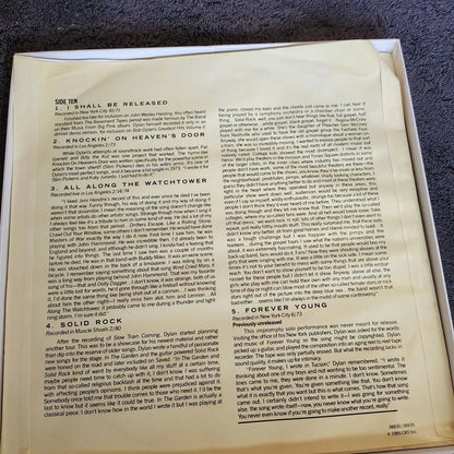 BOB DYLAN BIOGRAPH BOX SET W/ BOOKLET